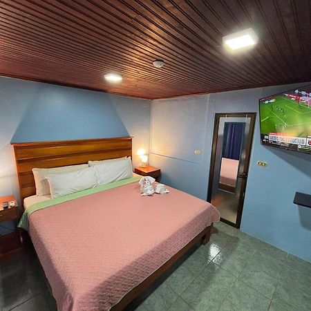Pura Vida Aparment - Downtown La Fortuna Zewnętrze zdjęcie